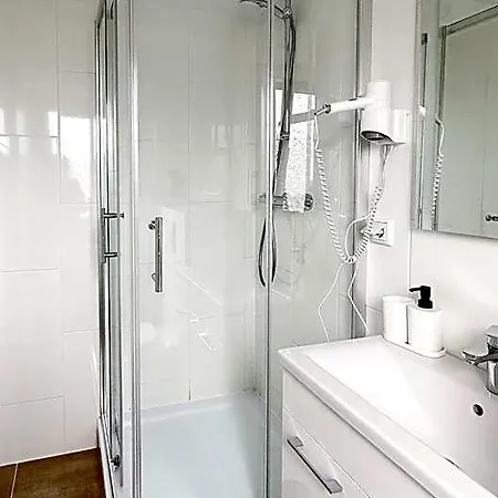 Zum Hahn Bed & Breakfast Garbsen